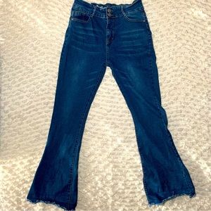 JUNIORS 13 Flared Leg Jeans BELL BOTTOMS BLUE MEDIUM WASH Frayed Hem high rise